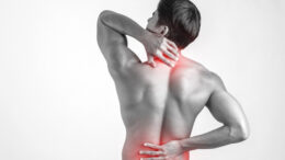 7 μύθοι για τον πόνο στην πλάτη. Τι ισχύει τελικά;