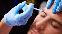 Botox: Όλα όσα πρέπει να γνωρίζετε για τις παρενέργειες και την ασφάλεια σας