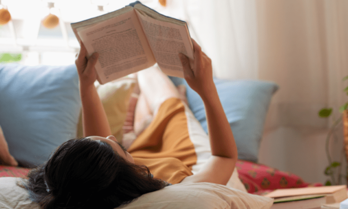 Γιατί η ανάγνωση βιβλίων είναι η καλύτερη πράξη αυτοαγάπης στην οποία μπορείς να επενδύσεις;
