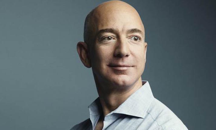 Jeff Bezos: Ο ιδρυτής της Amazon που είναι ο πλουσιότερος άνθρωπος όλων των εποχών!