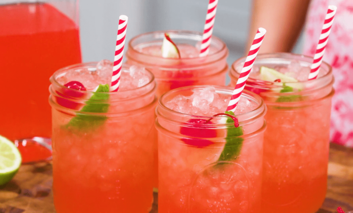 Mocktails: απολαυστικά κοκτέιλ χωρίς αλκοόλ για τα παιδιά