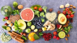 Τα συγκριτικά οφέλη των φρούτων και πώς να τα καταναλώσετε